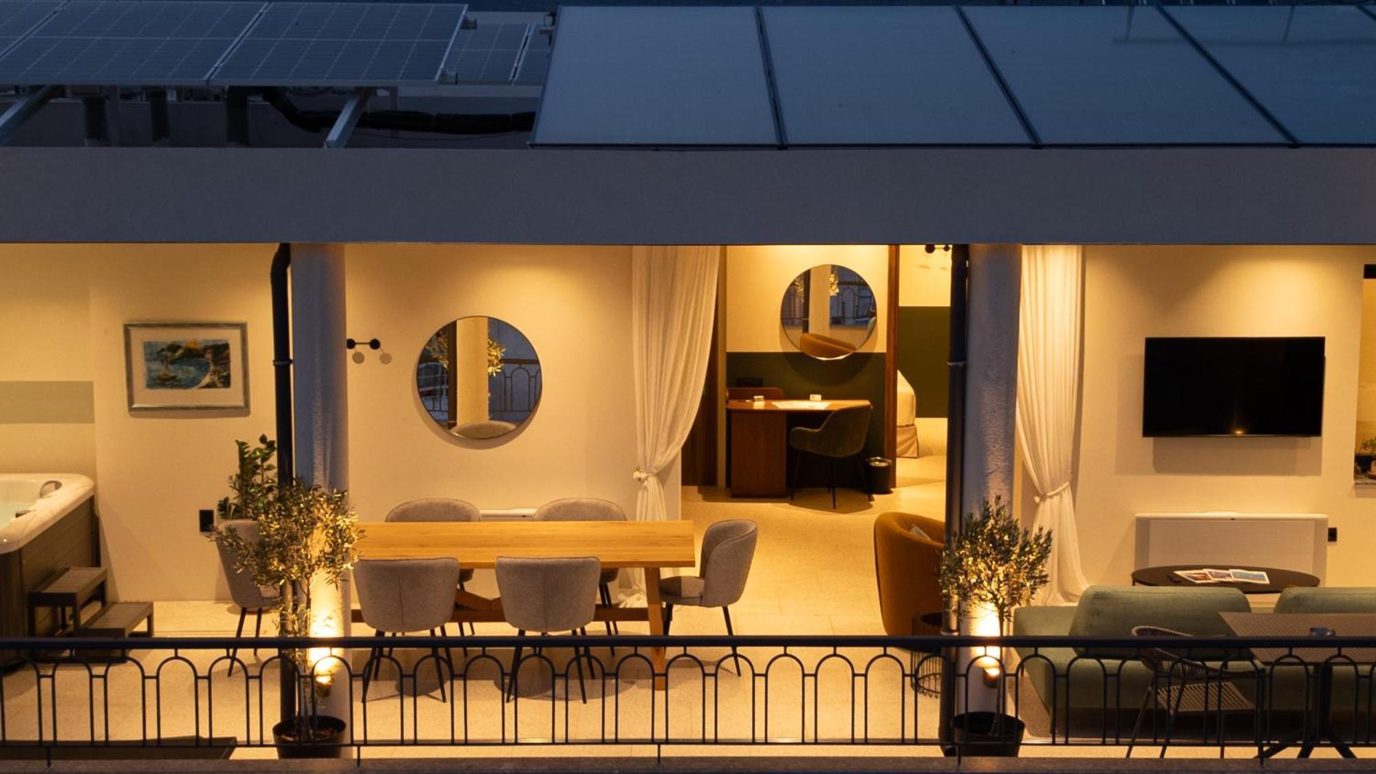 Evripidou 7 - Kalamata Mediterranean Suites المظهر الخارجي الصورة